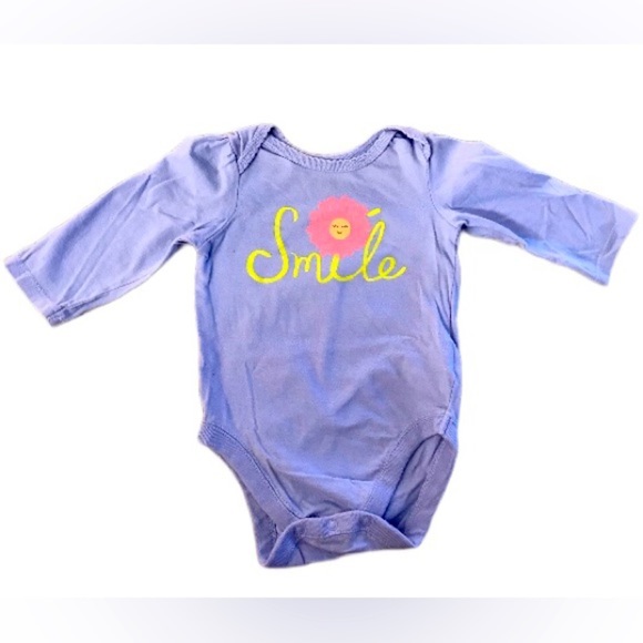 🌸Place baby girl long sleeve Smile romper with flower 3-6M🌸 - Picture 1 of 4